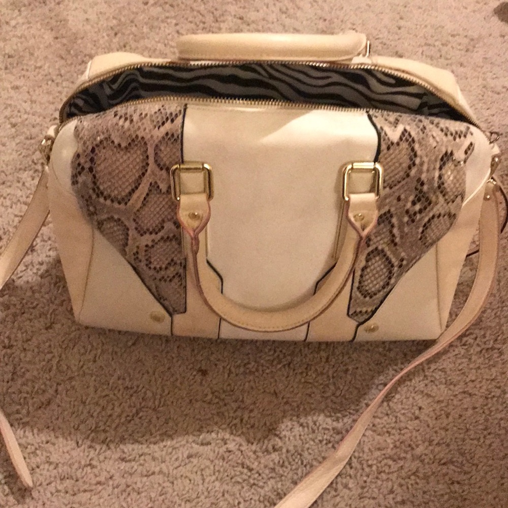 Handbag